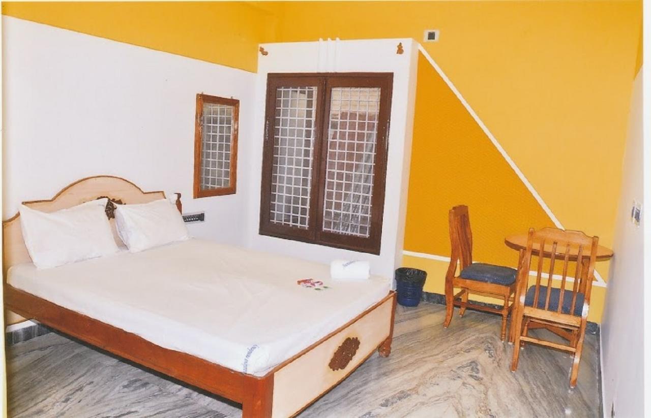 Hôtel Arunaalaya Residency à Tiruvannāmalai Extérieur photo