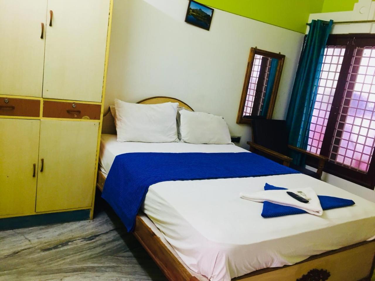 Hôtel Arunaalaya Residency à Tiruvannāmalai Extérieur photo