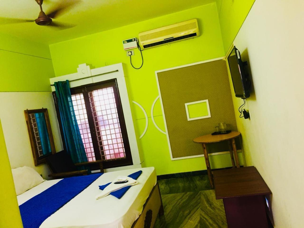 Hôtel Arunaalaya Residency à Tiruvannāmalai Extérieur photo