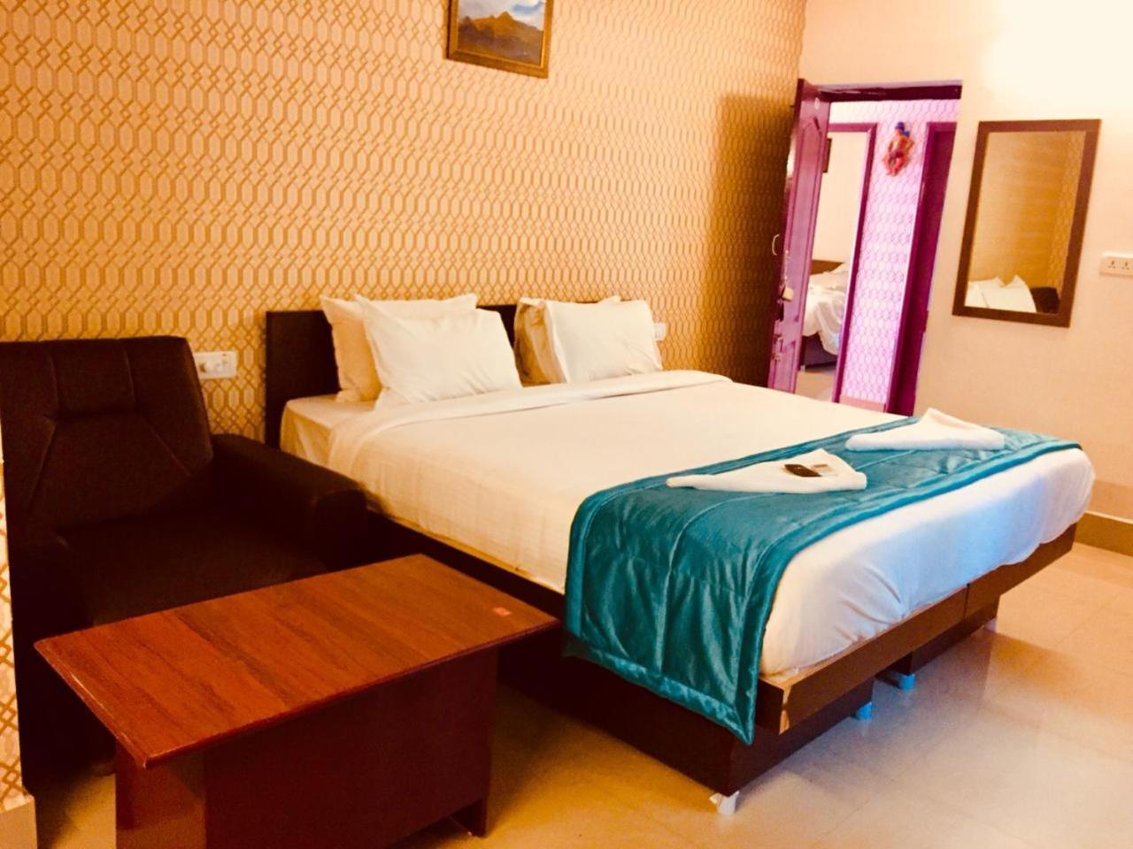 Hôtel Arunaalaya Residency à Tiruvannāmalai Extérieur photo